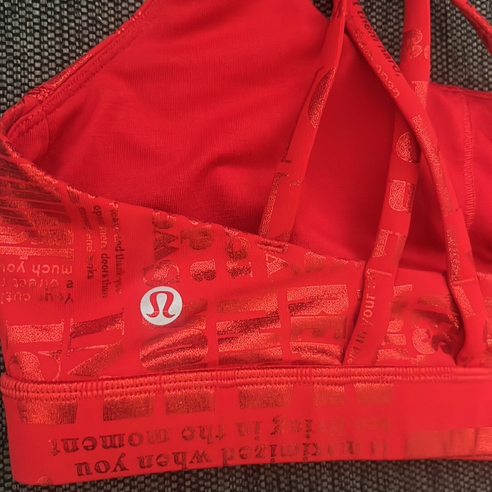 Like New Lululemon Energy Bra 20 YR LIMITED  Edition Manifesto Sport Bra - Picture 7 of 9